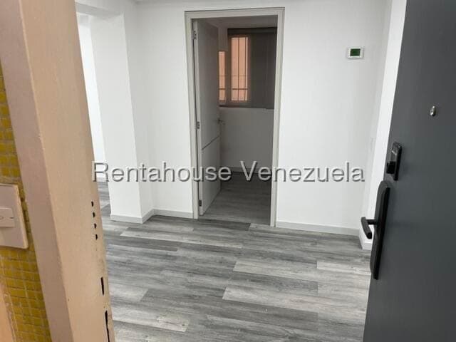 Foto 5 de Apartamento en Los Palos Grandes, Caracas