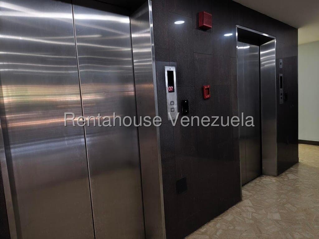 Foto 6 de Apartamento en El Rosal, Caracas