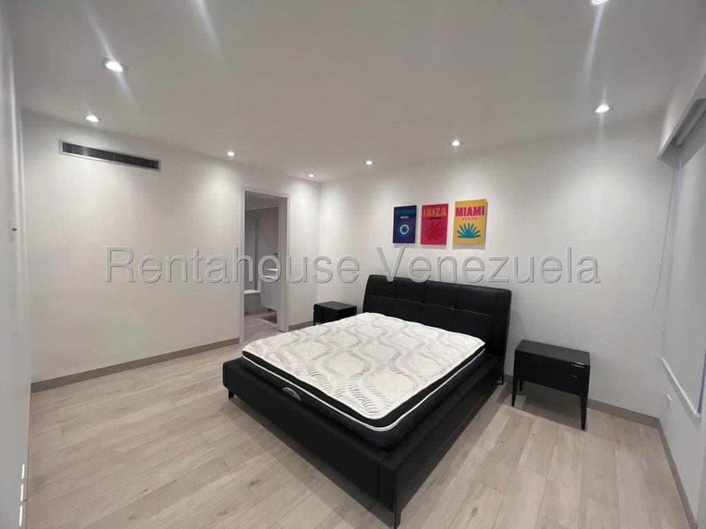 Foto 10 de Apartamento en Campo Alegre, Caracas