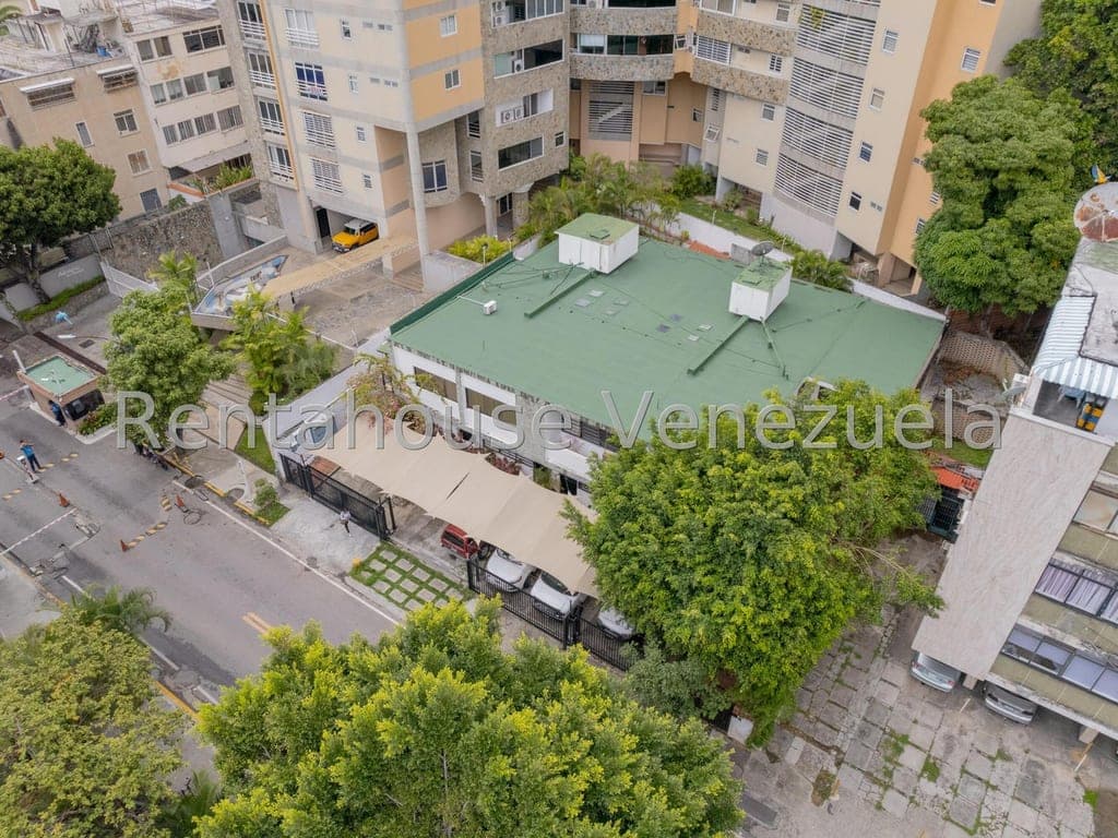 Foto 3 de Terreno en Los Naranjos de las Mercedes, Caracas
