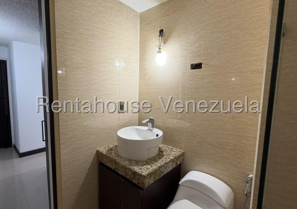 Foto 8 de Apartamento en Los Samanes, Caracas