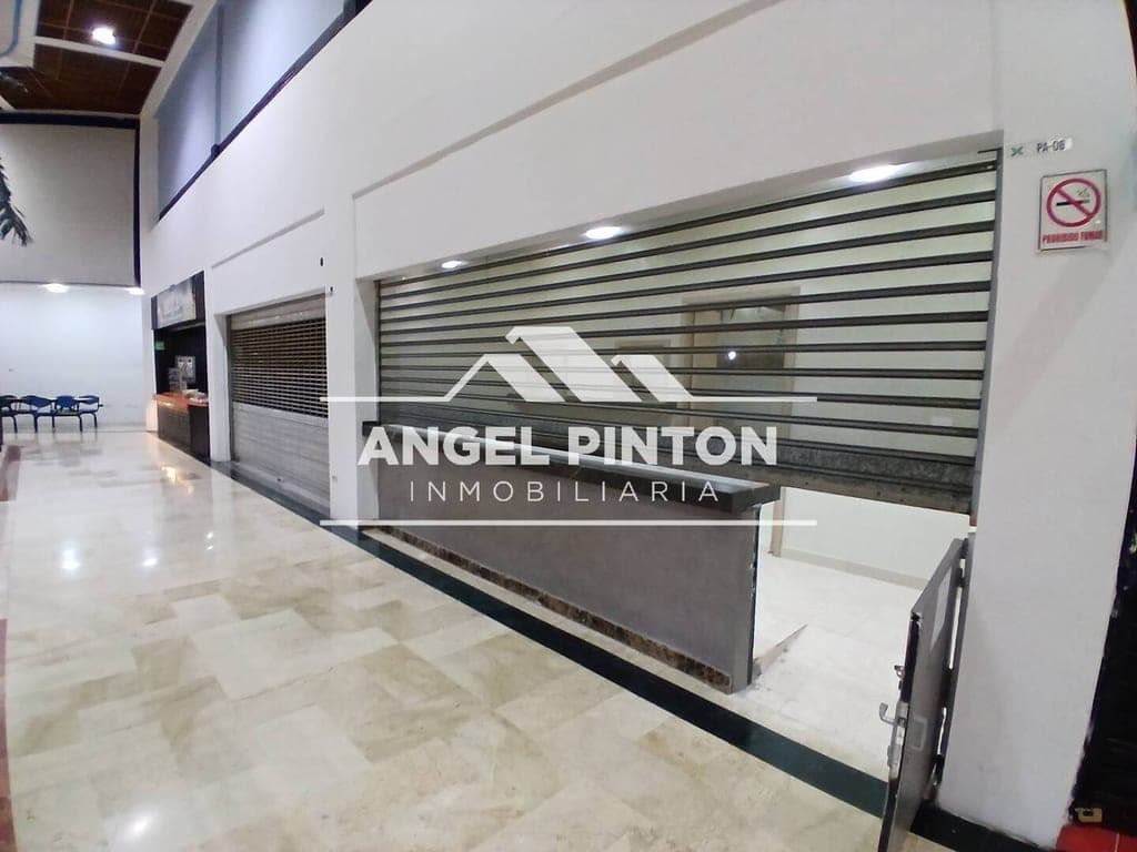 Local comercial en Avenida Fuerzas Armadas, Maracaibo