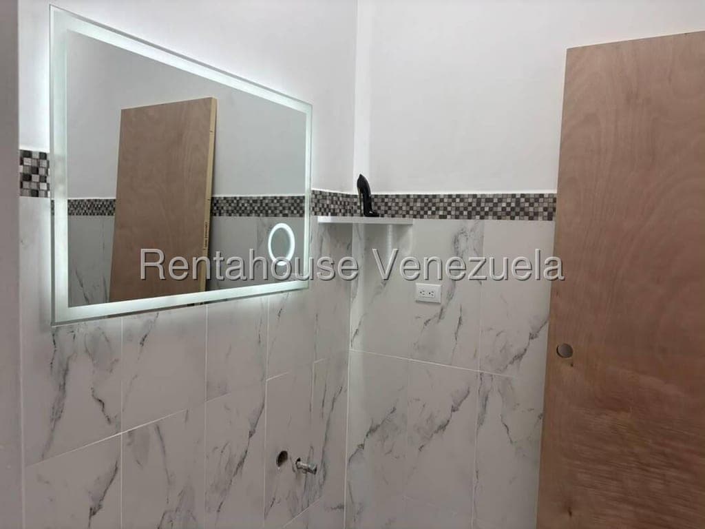 Foto 8 de Casa en La Boyera, Caracas