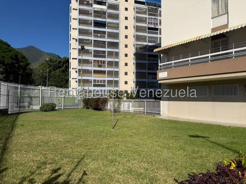 Foto 3 de Apartamento en El Marqués, Caracas