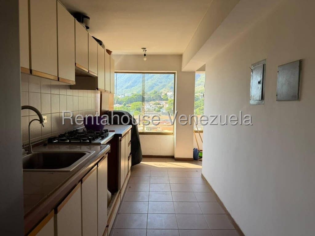 Foto 10 de Apartamento en El Marqués, Caracas