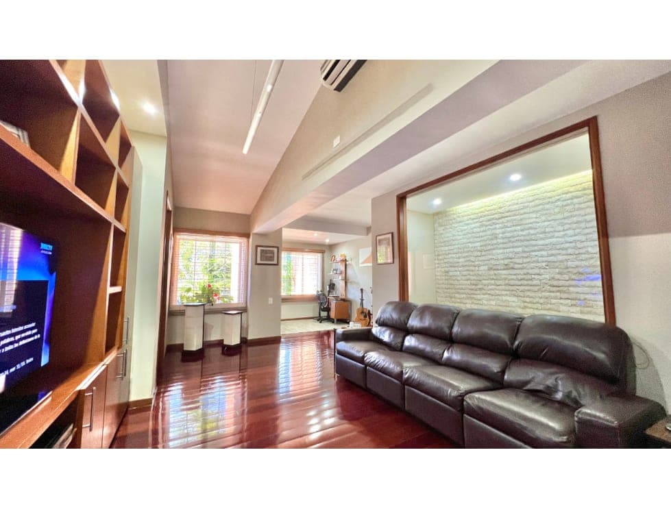 Foto 6 de Casa en La Lagunita, Caracas