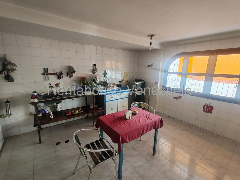 Foto 11 de Casa en El Marqués, Caracas