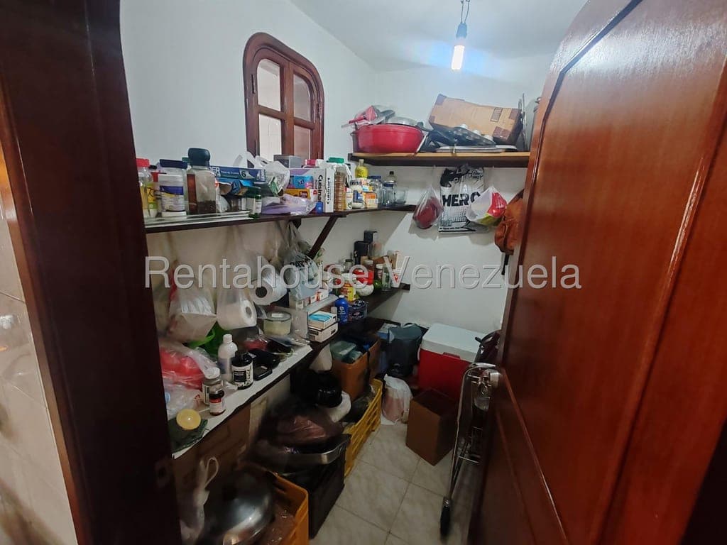Foto 12 de Casa en El Marqués, Caracas