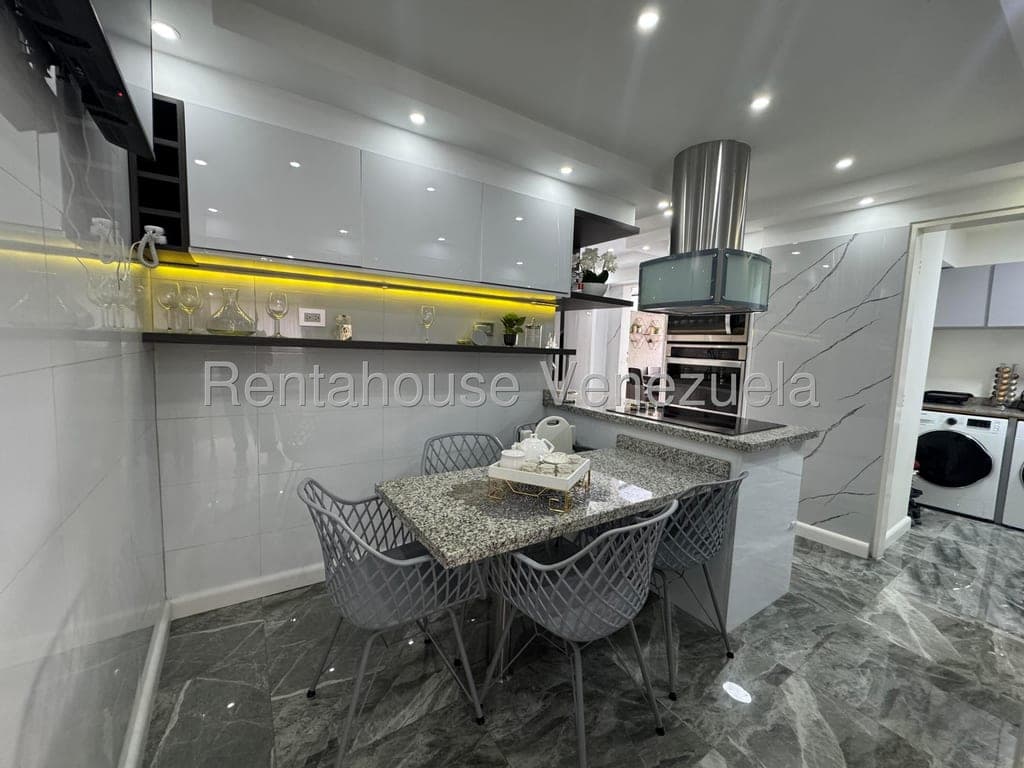 Foto 10 de Apartamento en Manzanares, Caracas