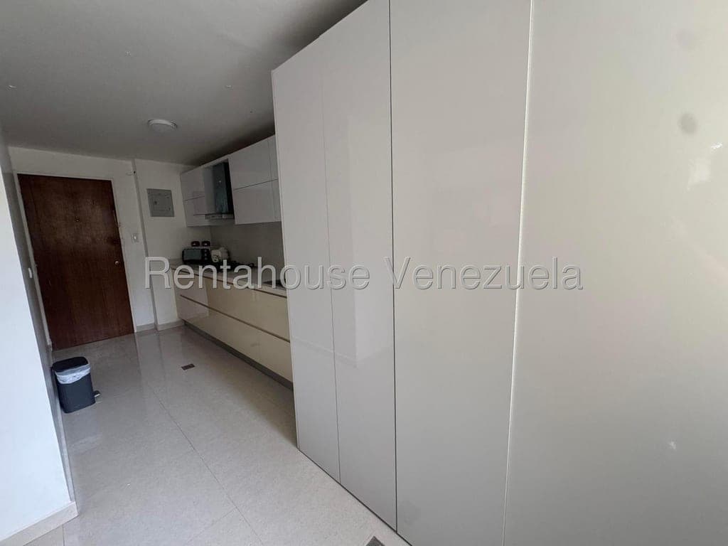 Foto 9 de Apartamento en Cumbres de Curumo, Caracas