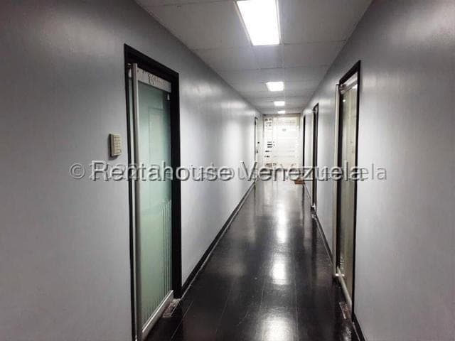 Foto 5 de Oficina en La Castellana, Caracas