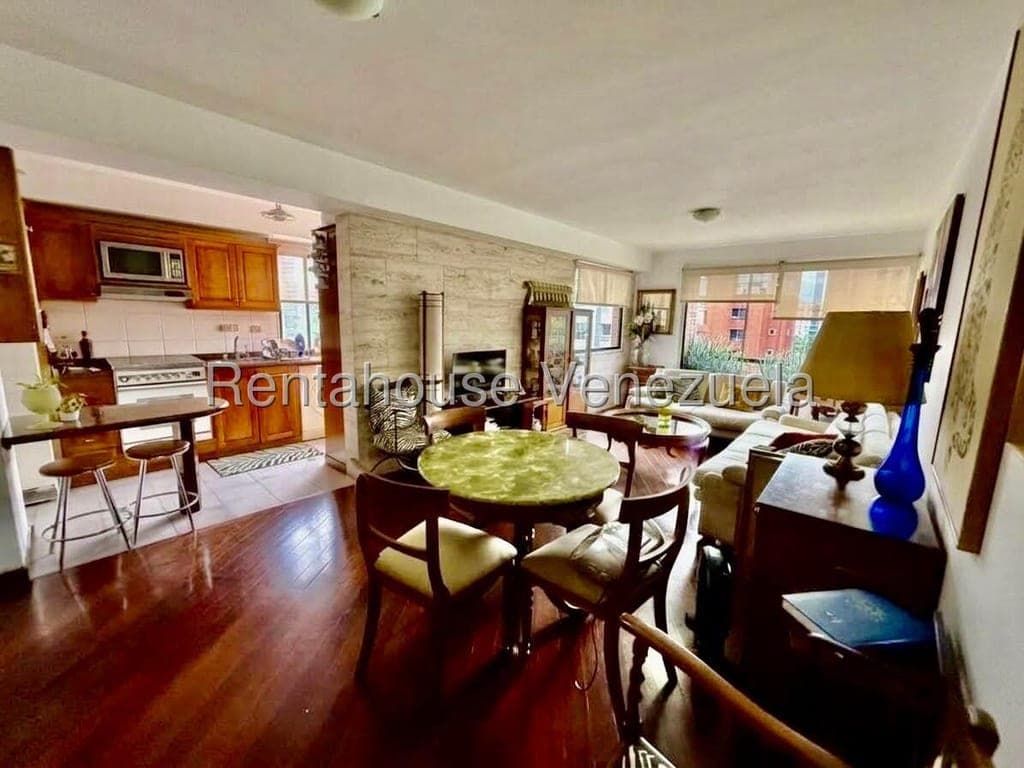 Foto 4 de Apartamento en El Rosal, Caracas