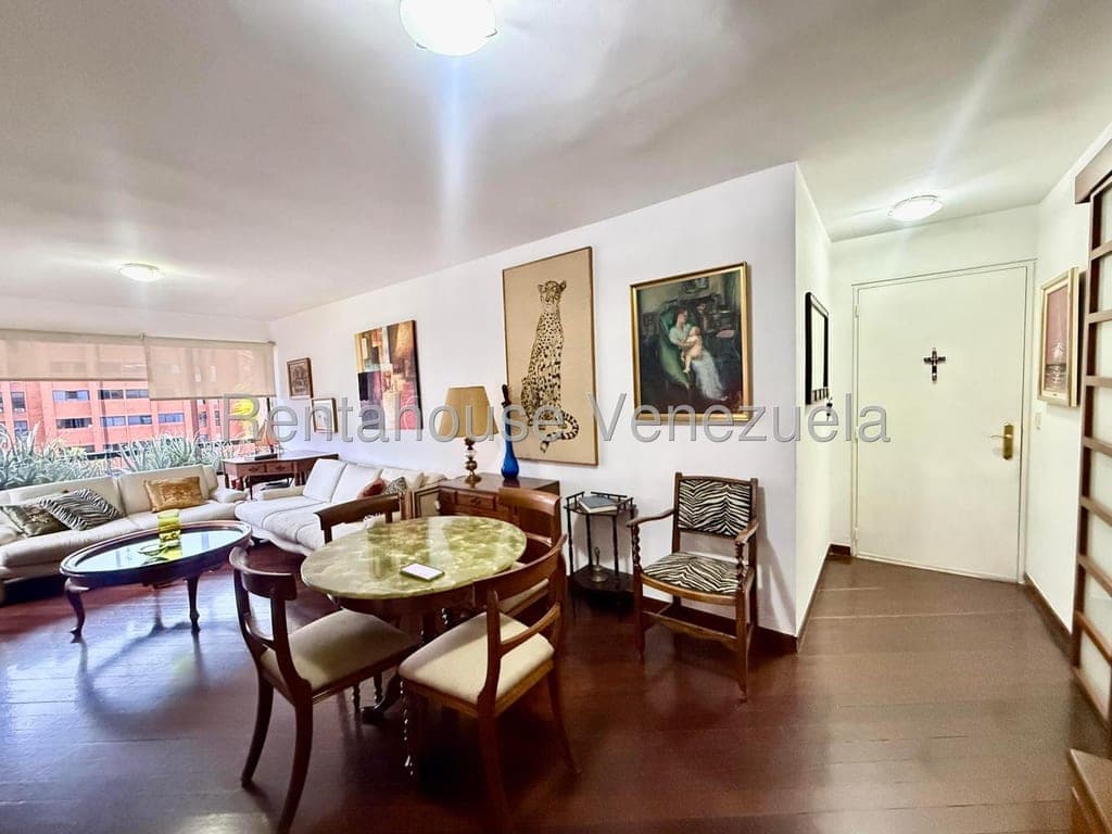 Foto 7 de Apartamento en El Rosal, Caracas