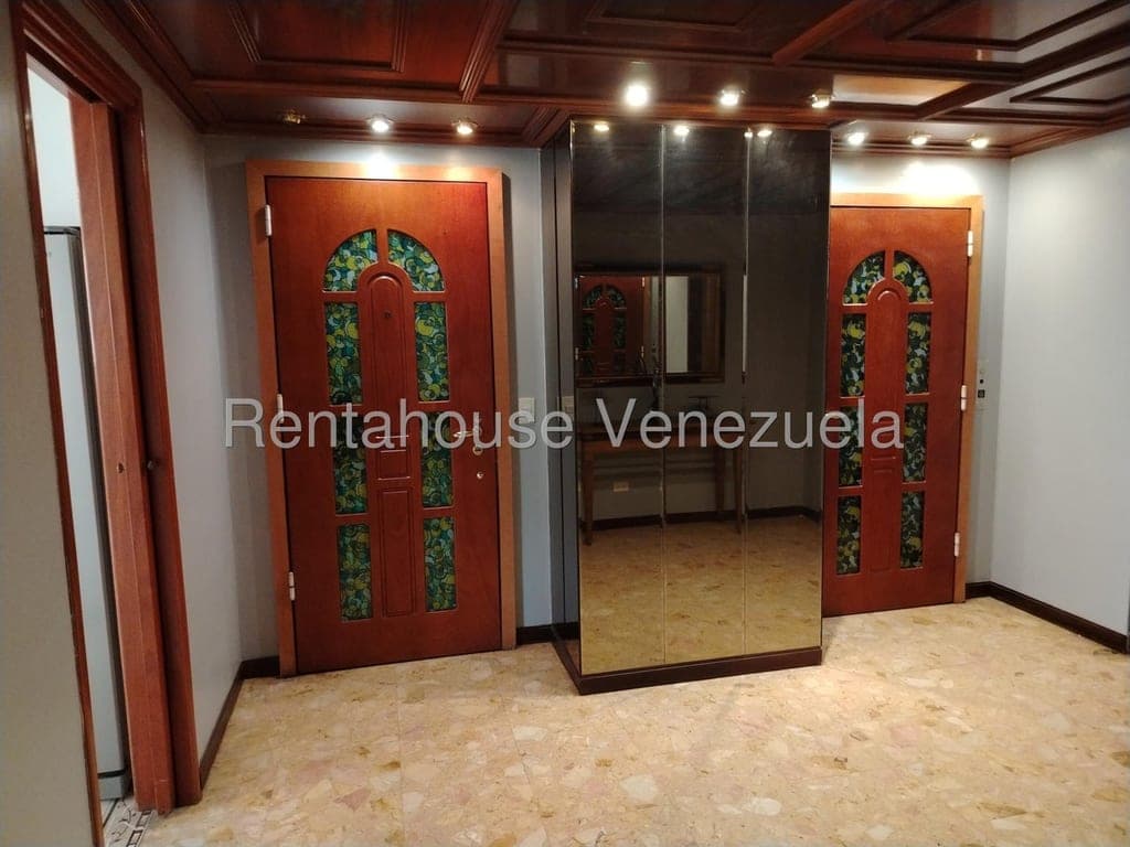 Foto 3 de Apartamento en El Rosal, Caracas