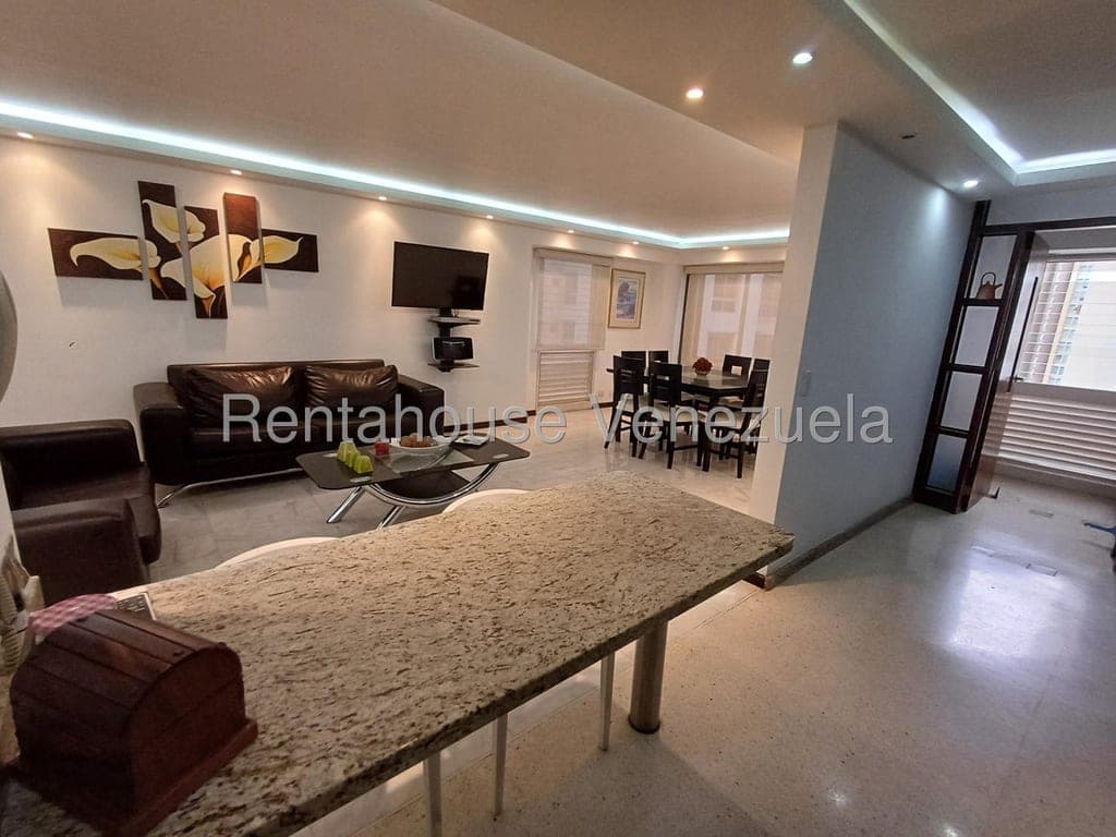 Foto 12 de Apartamento en Campo Alegre, Caracas