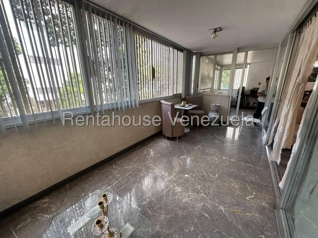 Foto 5 de Apartamento en San Bernardino, Caracas