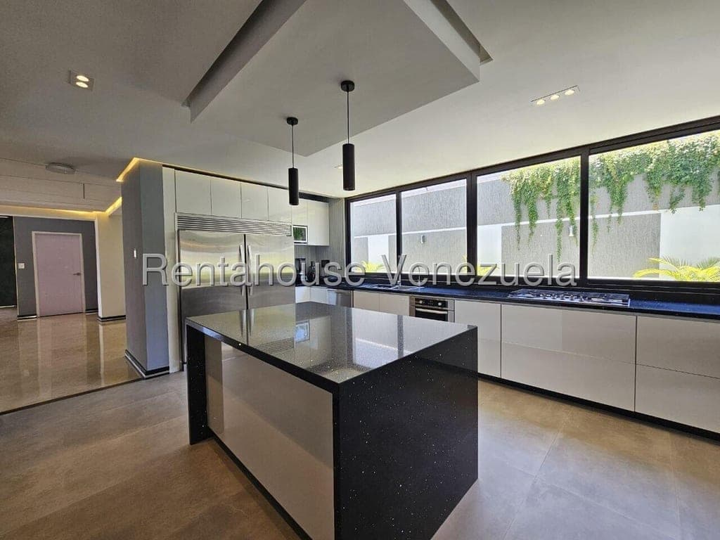 Foto 12 de Casa en Prados del Este, Caracas