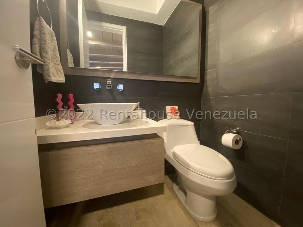 Foto 11 de Casa en Santa Eduvigis, Caracas